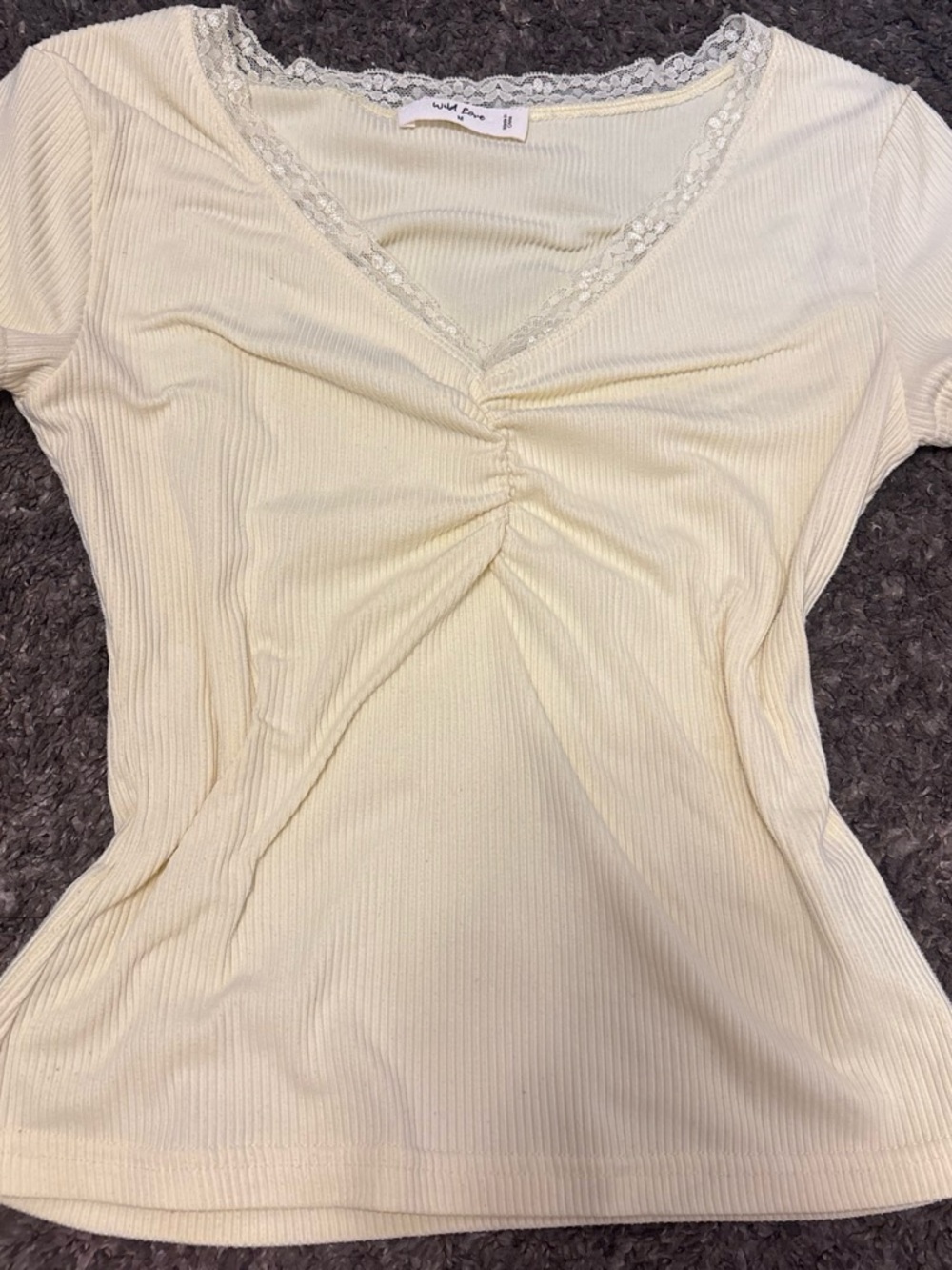 Lace-Trim V-Neck Ribbed Tee in Cream